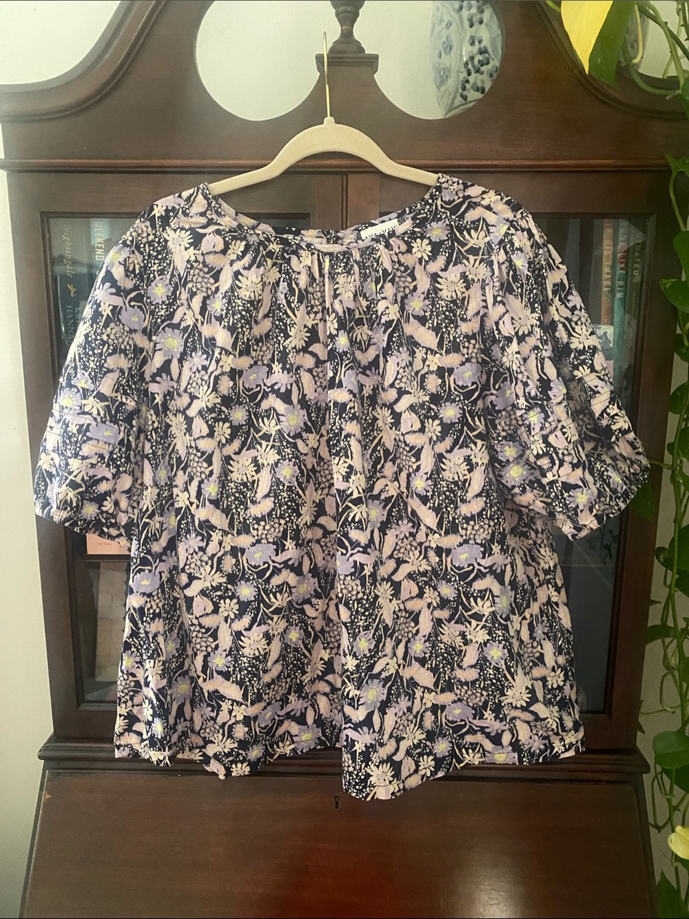 Ava & Viv Floral Puff-Sleeve Blouse with Lavender Accents